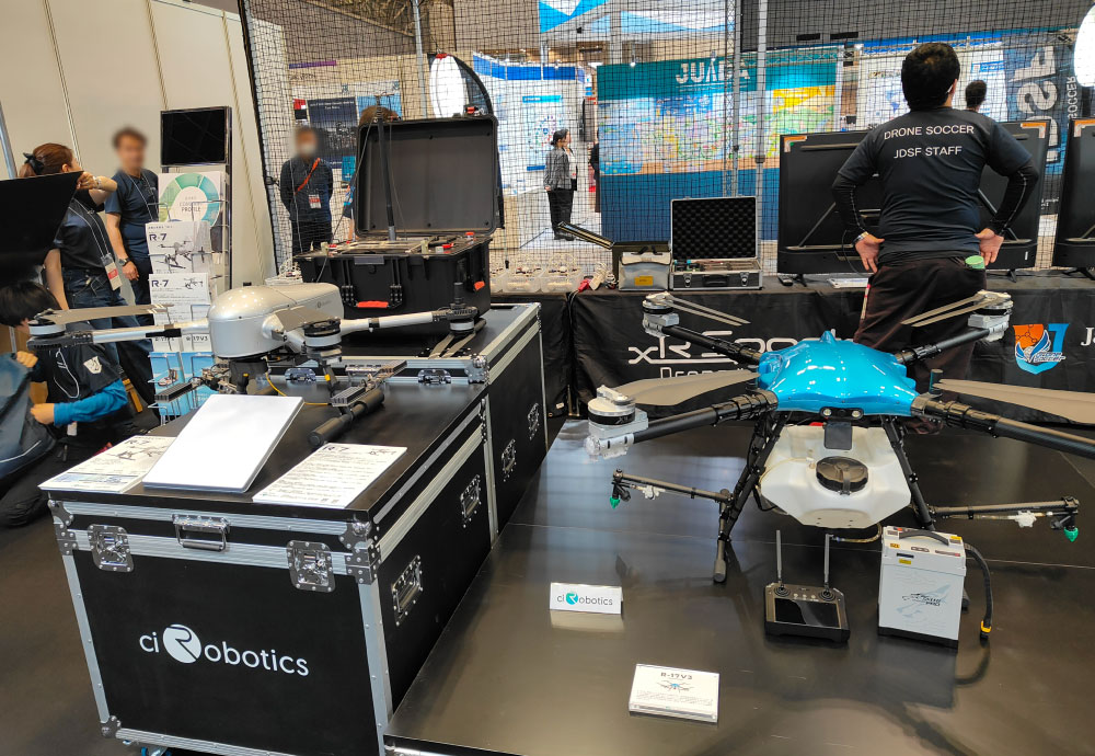 Japan Dorone 2026のciRoboticsの製品展示の様子